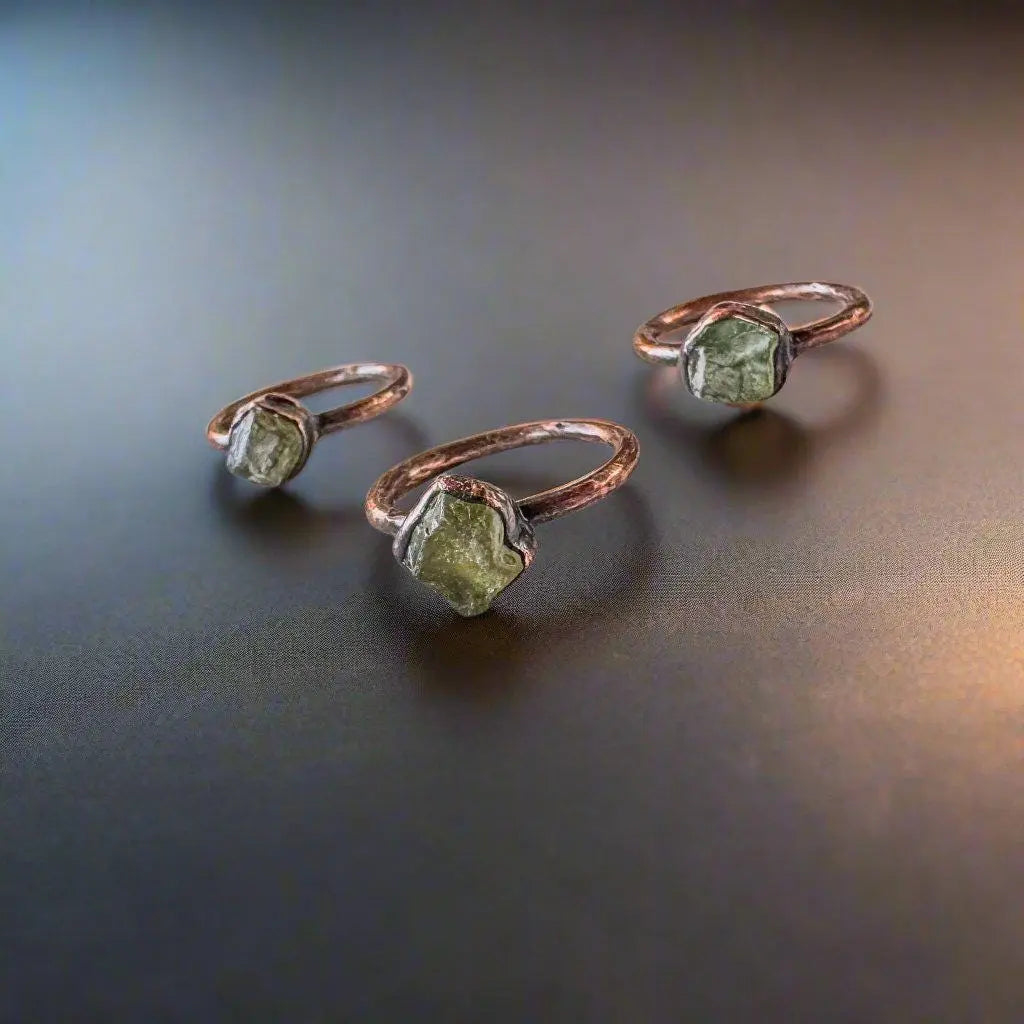 Handmade Raw Chrome Diopside Ring in Copper Boho Style - Blackbird & Sage Jewelry