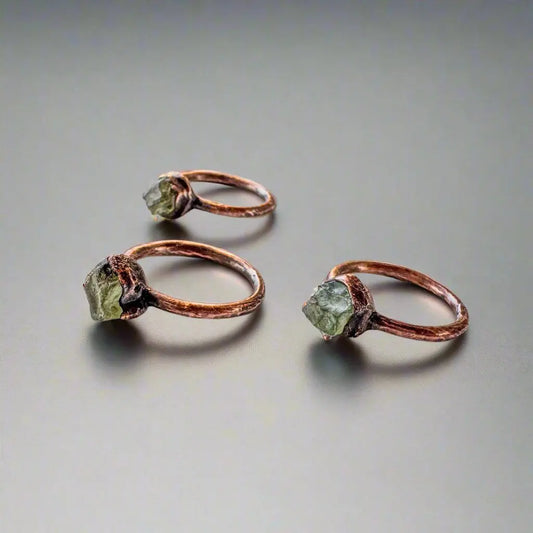 Handmade Raw Chrome Diopside Ring in Copper Boho Style - Blackbird & Sage Jewelry