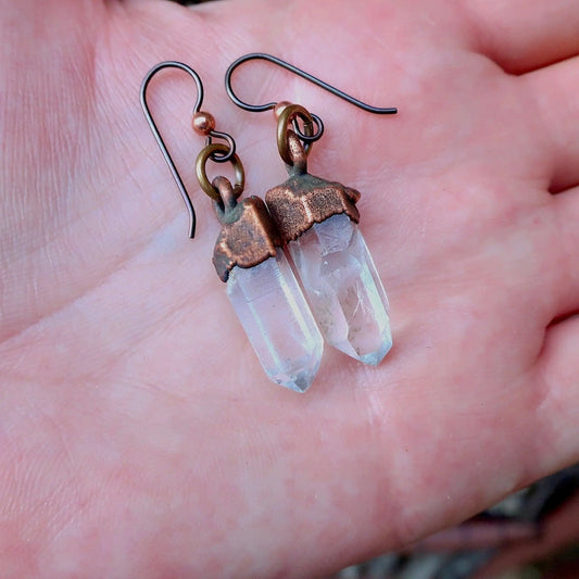 Handmade Raw Quartz Earrings with Copper Caps and Niobium Comfort - Blackbird & Sage Jewelry