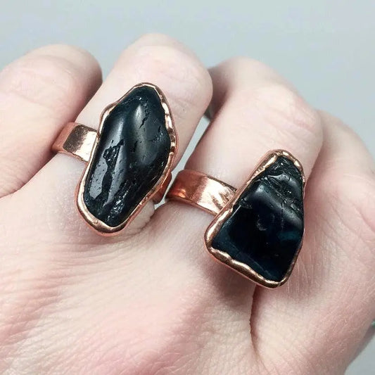 Black Tourmaline Statement Ring | Wide Band | Semi-Tumbled Stone | Size 8 | Bright Copper | Grounding Protection - BlackbirdSageStudio