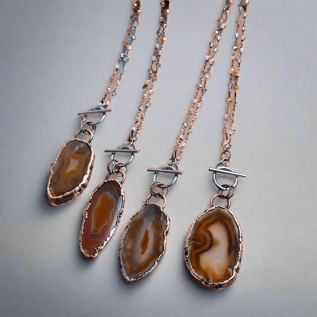 Unique Agate Slice Necklace with Copper Elegance - Blackbird & Sage Jewelry