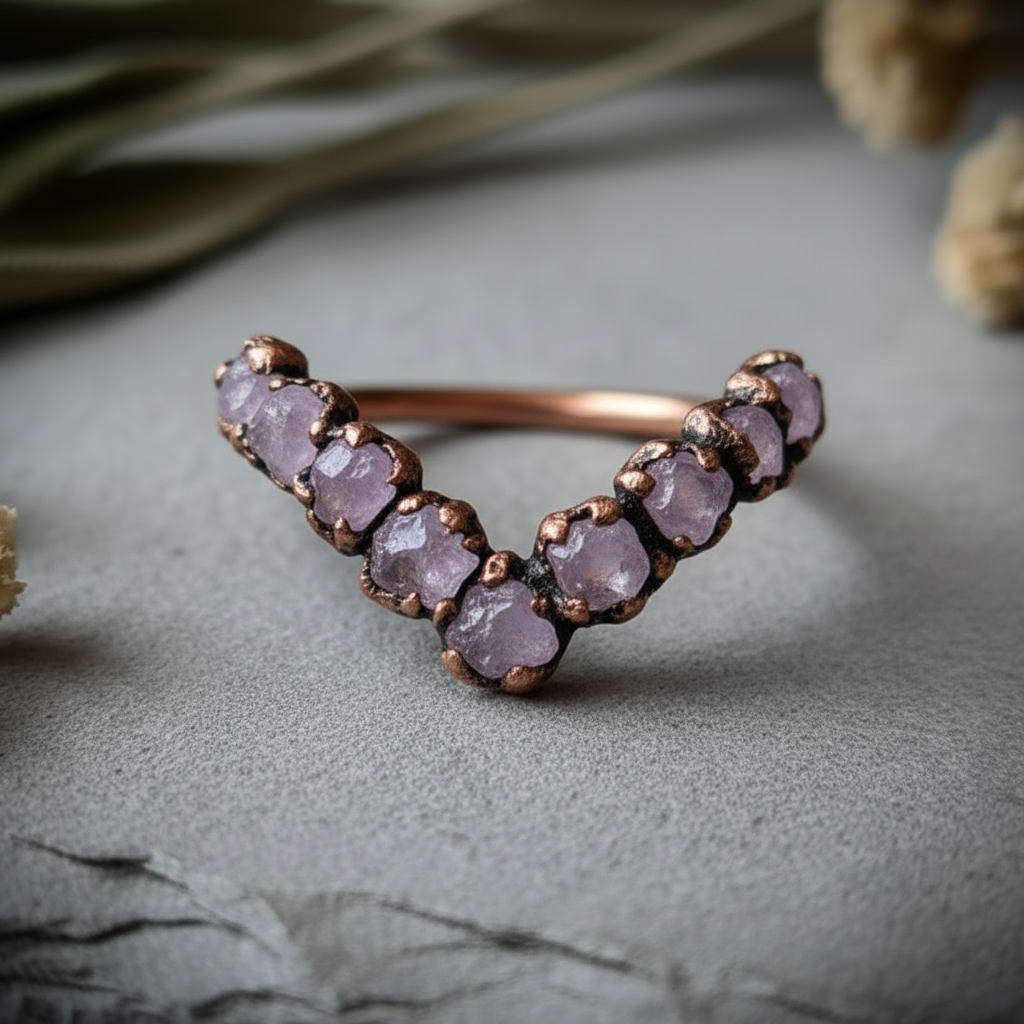 Amethyst Chevron Close-up Light