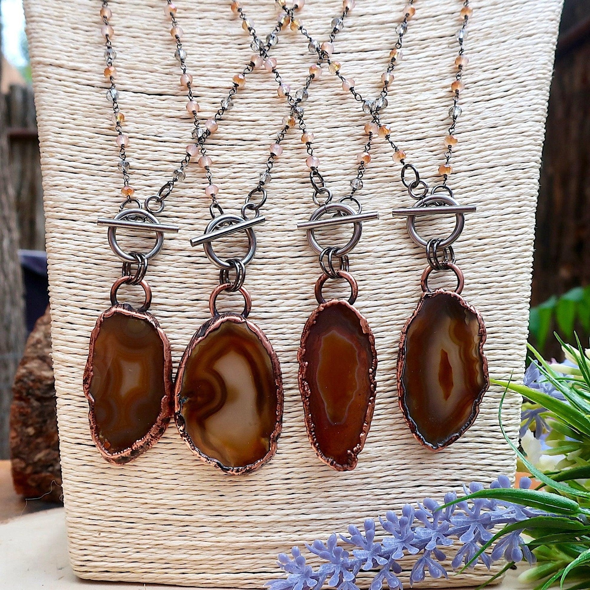 Unique Agate Slice Necklace with Copper Elegance - Blackbird & Sage Jewelry