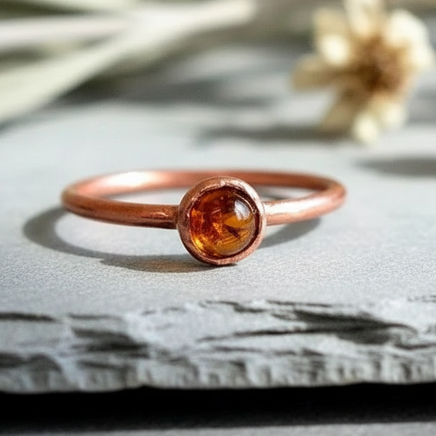 Cabochon Amber Ring Hero
