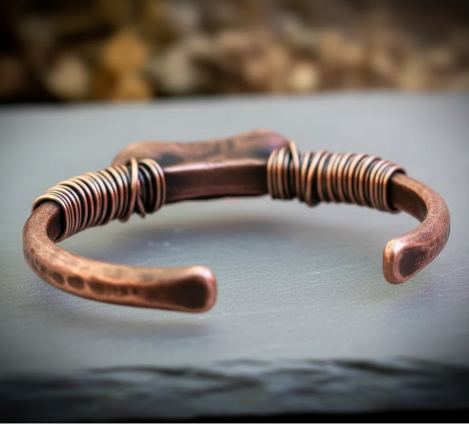 DT Quartz Cuff — Back Detail