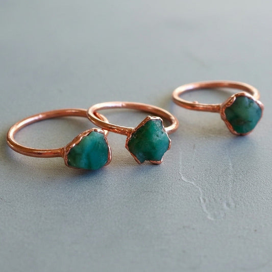 Raw Emerald Copper Solitaire Ring, Rough Stone Ring, May Birthstone Jewelry, Electroformed Bohemian Jewelry, Valentines Gift Blackbird & Sage Jewelry