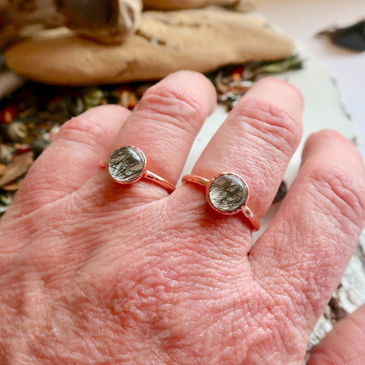 Round Black Rutilated Quartz Copper Ring, Quartz Solitaire Ring, Boho Jewelry, Crystal Adornments  Bohemian Style Ring, Metaphysical Jewelry Blackbird & Sage Jewelry
