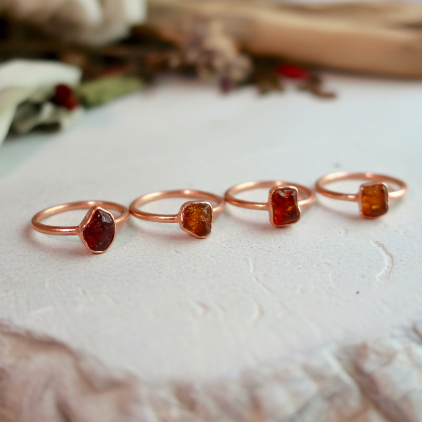Raw Amber Rings Fan Shot Light