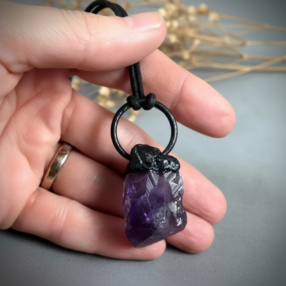 Statement Amethyst Hand Slate