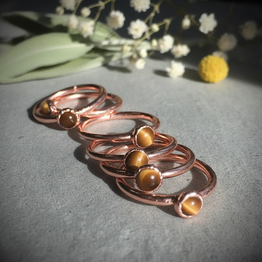 Tiger's Eye Cascading Flat Lay