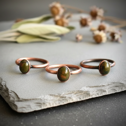 Unakite Ring Fan Arrangement